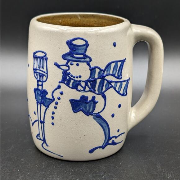 Beaumont Brothers Pottery Mug Snowman Signed BPP 1997 Christmas Winter Cup - Picture 1 of 8